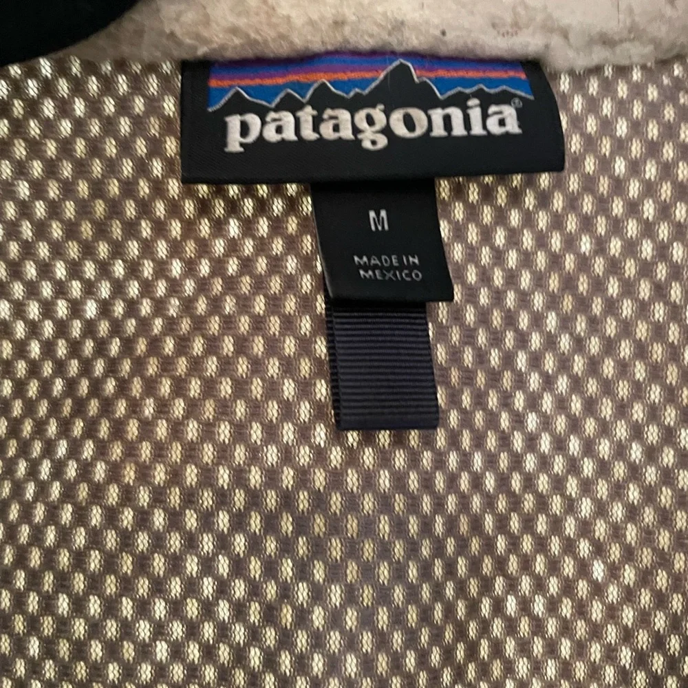Patagonia Women’s Retro Pile Fleece Vest Tan Purple Size M